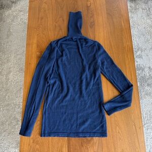 Women's Navy Blue 100% Cashmere Turtleneck Sweater Size S / M